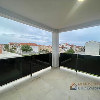 Prodej bytu 2+kk, 75m&sup2;