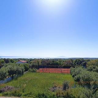 Prodej rodinného domu, 200m²