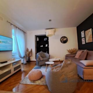 Pronájem bytu 1+kk, garsoniery, 75m²