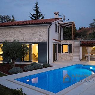 Prodej rodinného domu, 145m²