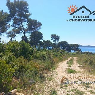 Prodej stavební parcely, 1810m²