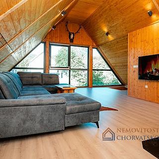 Prodej rodinného domu, 200m²