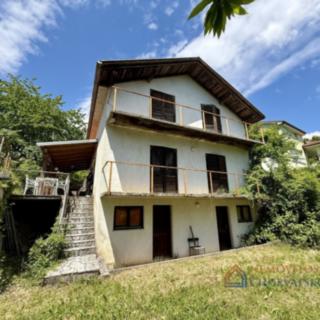 Prodej rodinného domu, 214m²