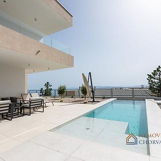 Prodej rodinného domu, 213m²