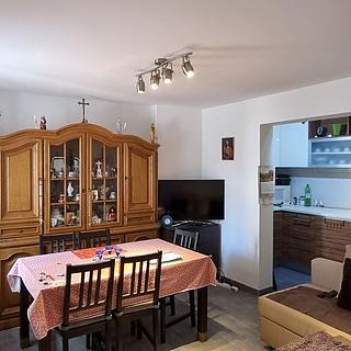 Prodej rodinného domu, 100m²