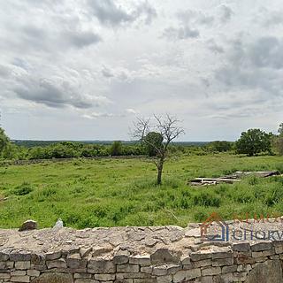 Prodej stavební parcely, 9487m²