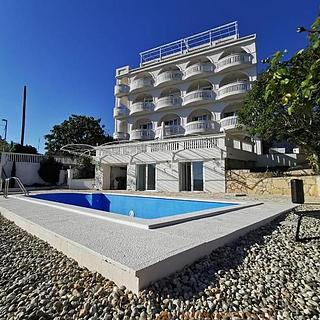 Prodej rodinného domu, 1134m²