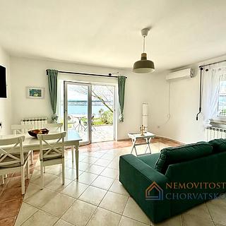 Prodej bytu 1+kk, garsoniery, 94m²