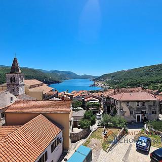 Prodej stavební parcely, 1073m²