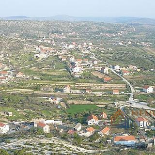 Prodej stavební parcely, 907m²