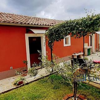 Prodej rodinného domu, 140m²