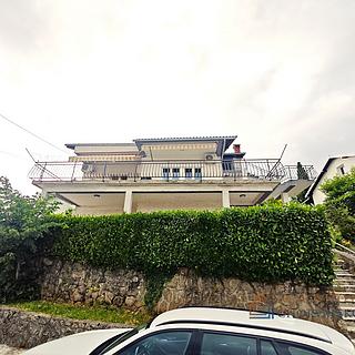 Prodej rodinného domu, 230m²