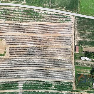 Prodej stavební parcely, 79136m²