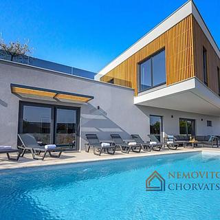 Prodej rodinného domu, 210m&sup2;