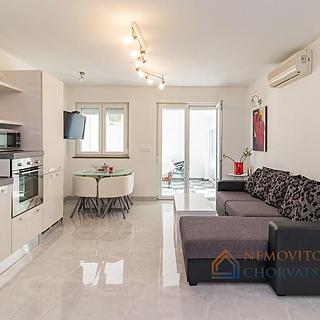 Prodej bytu 3+kk, 74m²