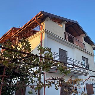 Prodej rodinného domu, 275m²