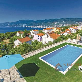 Prodej rodinného domu, 300m²