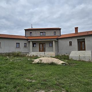 Prodej rodinného domu, 550m²