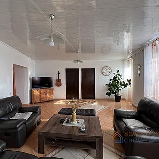 Prodej rodinného domu, 380m²