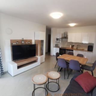 Prodej bytu 1+kk, garsoniery, 84m²