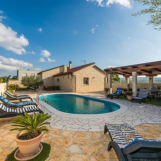 Prodej rodinného domu, 138m²