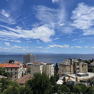 Prodej bytu 2+kk, 200m²