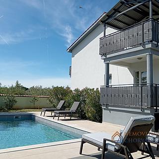 Prodej rodinného domu, 500m²