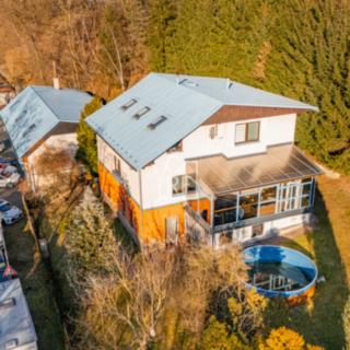 Prodej rodinného domu 300 m² Náchod, Na Strži