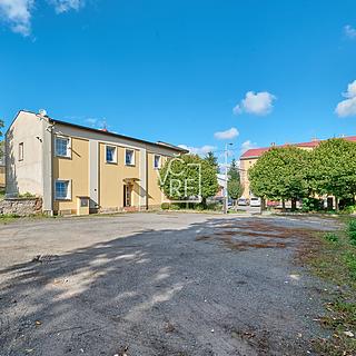 Prodej kanceláře 1 122 m² Hradec Králové Kukleny, Pražská třída