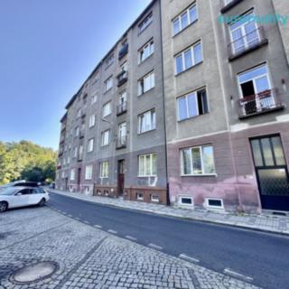 Prodej bytu 2+kk 44 m² Karlovy Vary, nábřeží Jana Palacha