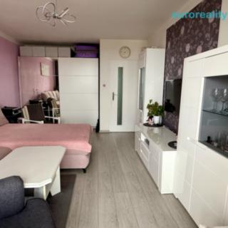 Prodej bytu 2+1 53 m² Plzeň Lobzy, Rokycanská