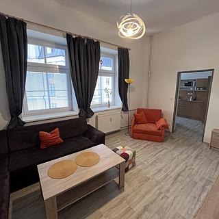 Pronájem bytu 2+1 47 m² Mariánské Lázně, Lidická