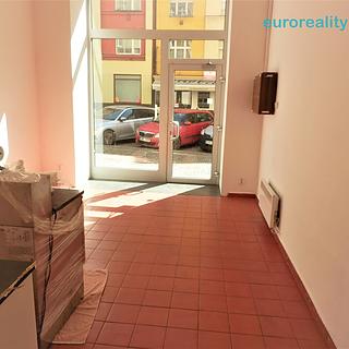 Pronájem kanceláře 30 m&sup2; Praha