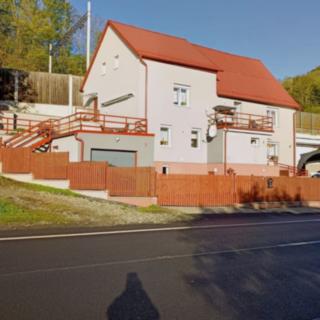 Prodej rodinného domu 176 m² Dobkovice