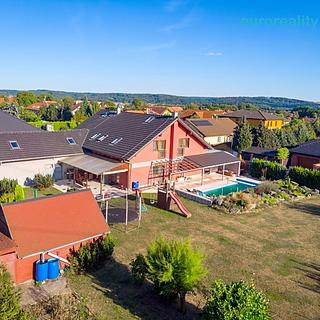 Prodej rodinného domu 270 m² Libeř Libeň