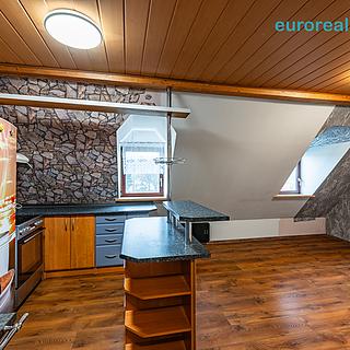 Prodej bytu 2+1 65 m² Chodov, Bezručova