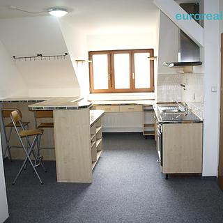 Prodej bytu 2+kk 62 m² Klatovy IV, Tyršova