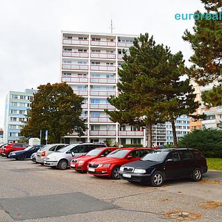 Pronájem bytu 3+1 84 m² Kladno Kročehlavy, Mostecká