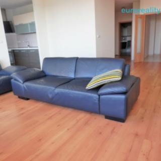 Pronájem bytu 3+1 130 m² Praha Zličín