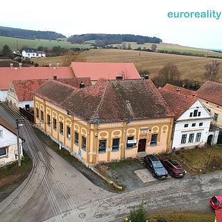 Prodej rodinného domu 205 m&sup2; Dnešice