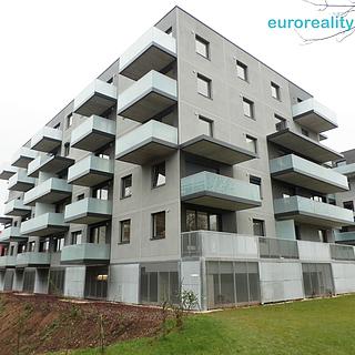 Pronájem bytu 1+kk, garsoniery 45 m² Praha