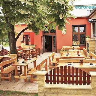 Pronájem restaurace 322 m&sup2; Praha