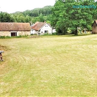 Prodej stavební parcely 1740 m&sup2; Popovice