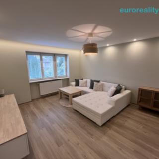 Pronájem bytu 2+1 67 m² Mariánské Lázně Úšovice, Americká