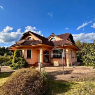 Prodej rodinného domu 314 m² Nová Role Mezirolí
