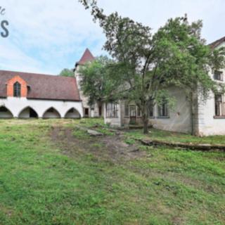 Prodej rodinného domu 5000 m² Zásmuky