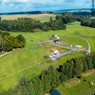 Prodej stavební parcely 1865 m² Helvíkovice