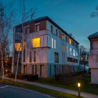 Prodej bytu 4+1 180 m² Praha Bubeneč, Pod kaštany