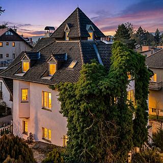 Prodej vily 445 m&sup2; Praha