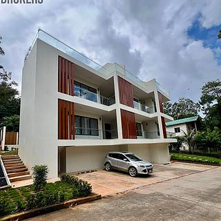 Prodej pokoje, 186m²